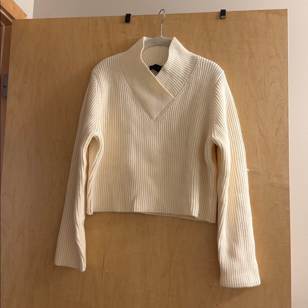 Ribbed Knit V-neck Jumper